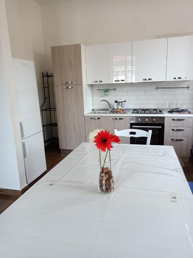 Apartment I Colori Di Partenope Naples