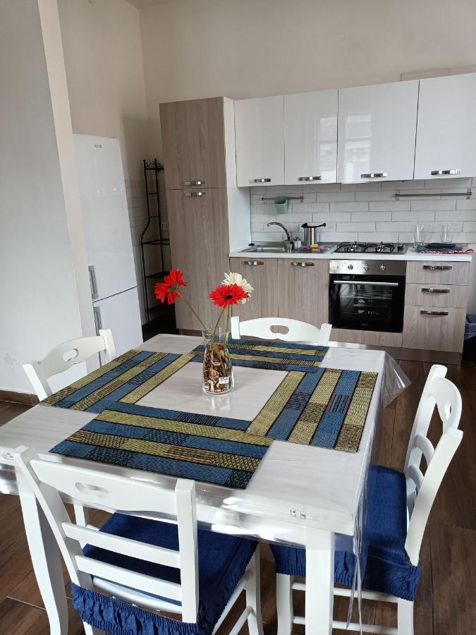 Apartment I Colori Di Partenope